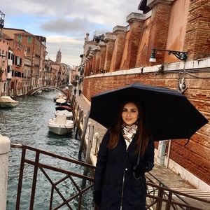 Meet your Posher, Natalia